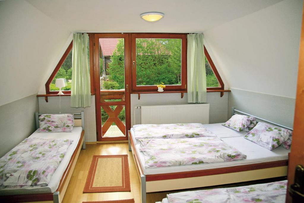Chata Pod Brdom Ruzomberok Extérieur photo
